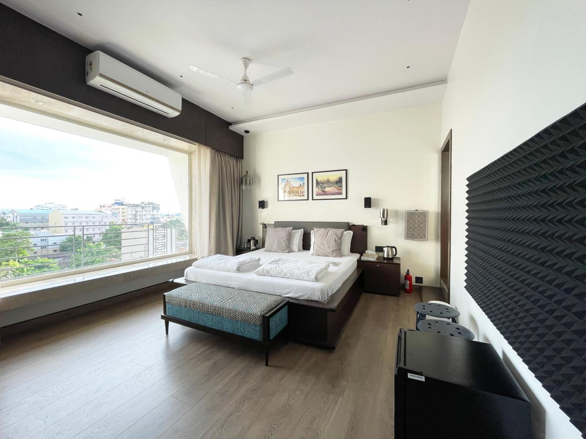 Central Bed & Breakfast Calcutta Exteriör bild